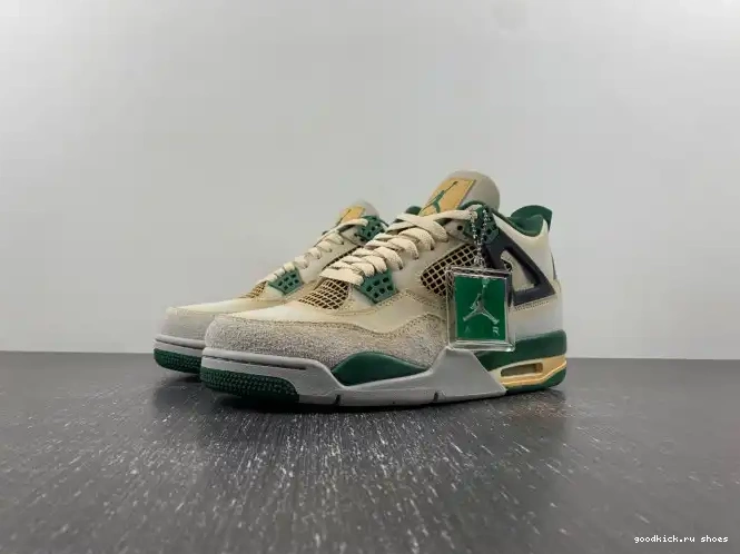 4 AIR YEAR